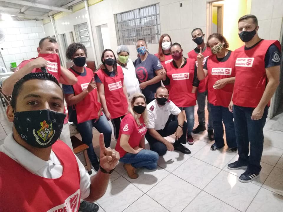 Exército de Salvação em São Miguel Paulista realiza distribuição de ...